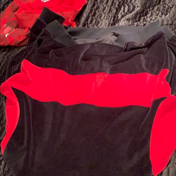 Supreme velour pull over - Picture 3 of 3